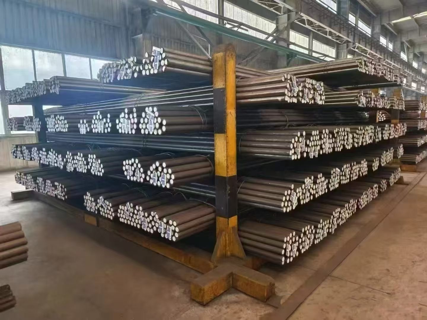 30CrNiMo8 Hot Rolled Round Steel bar